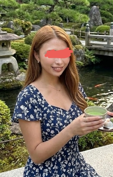 30代 美容部員（カフェデート）
